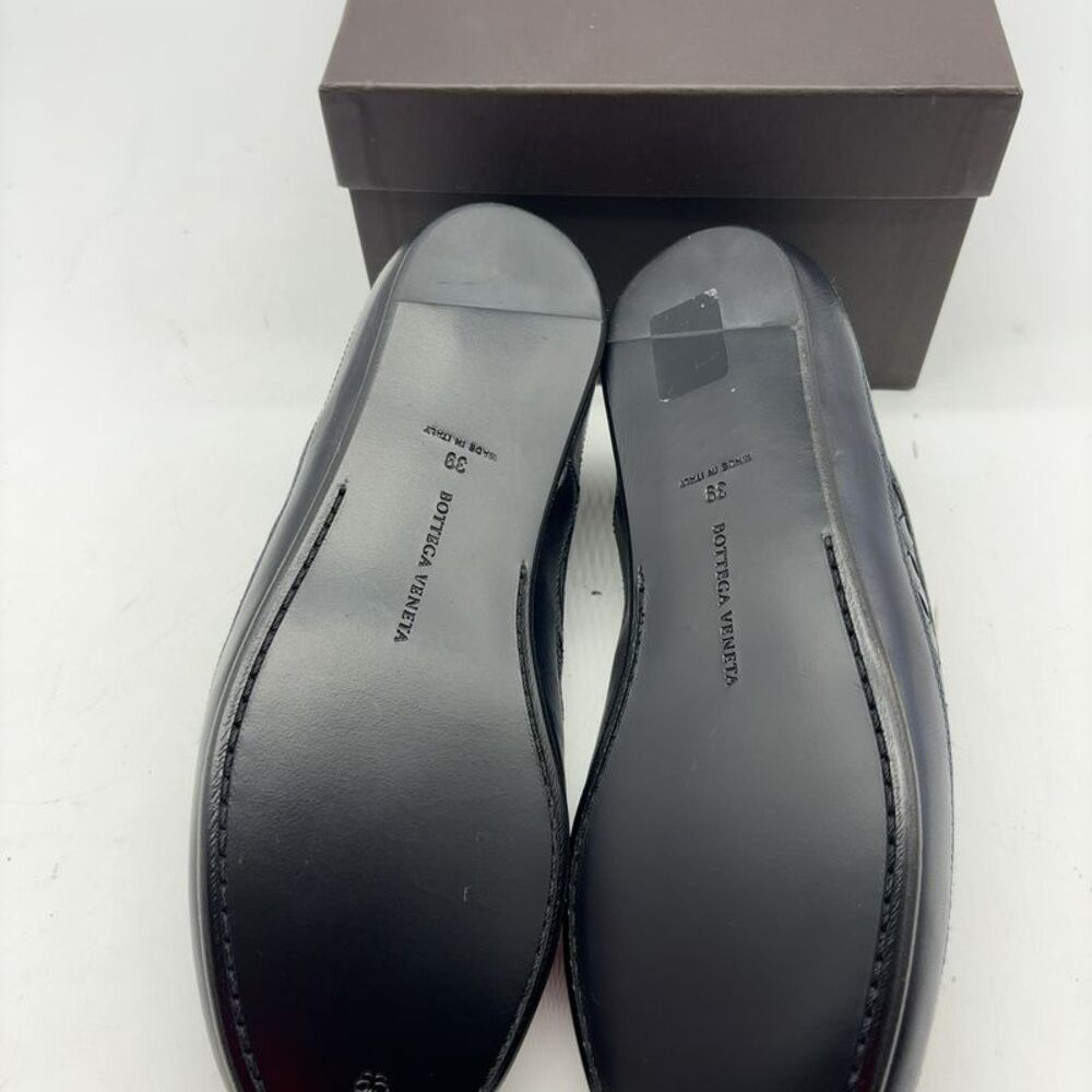 Bottega Veneta Women's Leather Loafers - Picture 5 of 5